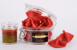 Lantere di granseola in pasta rossa, La Sfoglia