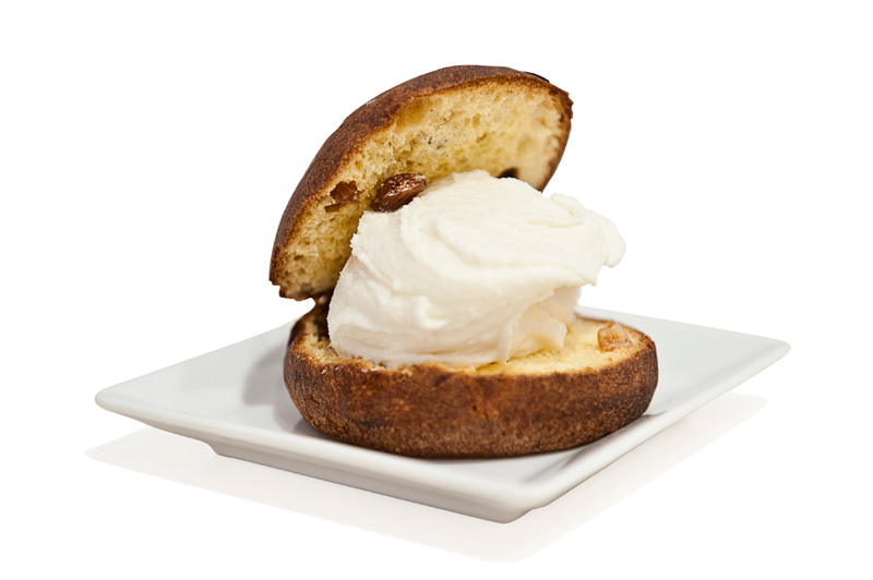 Brioche con gelato - Panettone Vergani